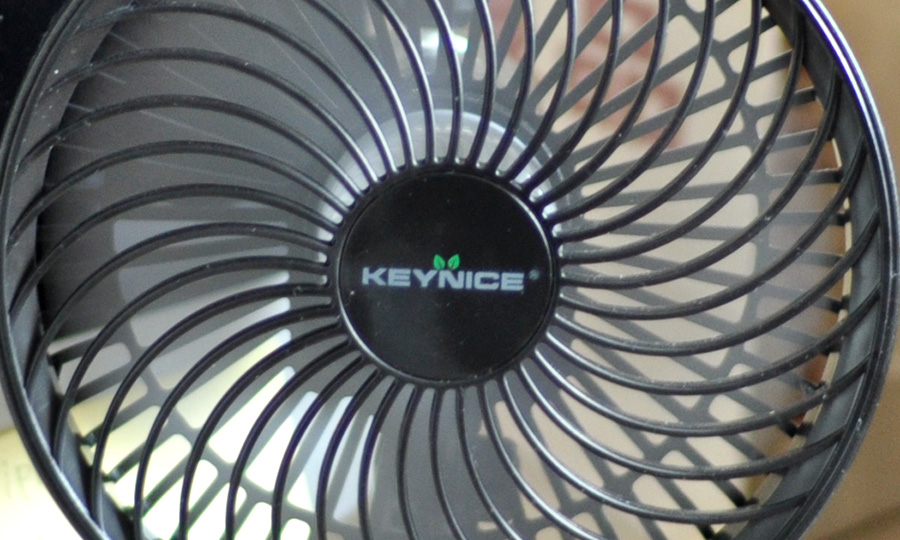 感想レビューKEYNICE（キーナイス）の2020卓上扇風機の特徴